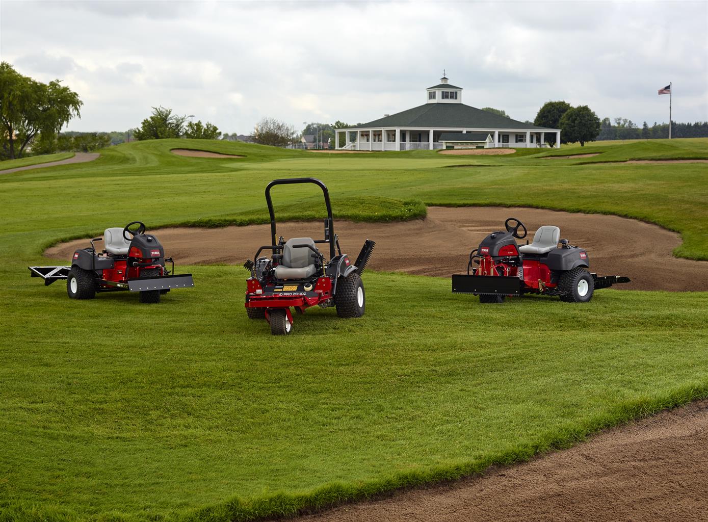 TORO_SandPro_Family_Golf.jpg